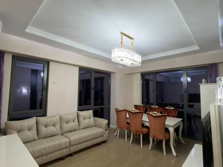 Kirayə 3 otaqlı mənzil, 85 m², City Garden: 1 500 ₼/ay 2