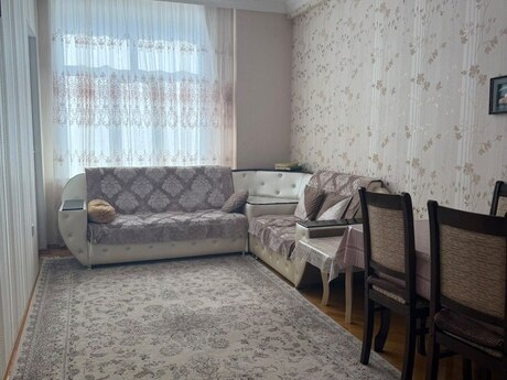 м. Ази Асланов
