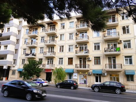 3 otaqlı mənzil, 65 m², 28 May: 265 000 ₼ 2