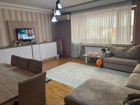 Elan №6235638 - Bakı, Memar Əcəmi m., 5 otaqlı, 120 m², 1/9 mərtəbə