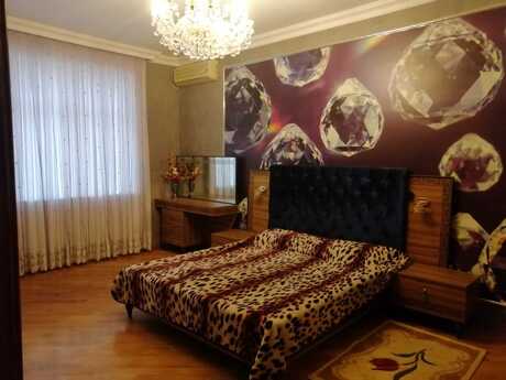 Elan №6235649 - Bakı, Memar Əcəmi m., 4 otaqlı, 202 m², 18/26 mərtəbə
