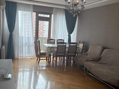 Elan №6235739 - Bakı, Elmlər Akademiyası m., 2 otaqlı, 65 m², 4/9 mərtəbə