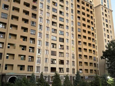 Elan №6235785 - Bakı, Memar Əcəmi m., 3 otaqlı, 118 m², 4/18 mərtəbə