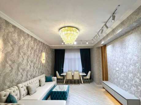 Kristal Abşeron Memar Əcəmi kompleksində 3 otaqlı yeni tikili mənzil satılır, 118 m², 320 000 AZN, şəkil 3 / 12