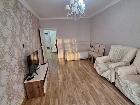 Elan №6235795 - Bakı, İçəri Şəhər m., 2 otaqlı, 75 m², 4/8 mərtəbə