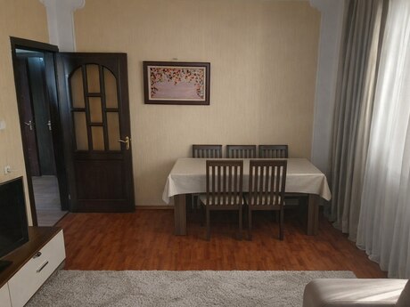 Elan №6235827 - Bakı, 8-ci mikrorayon q., 2 otaqlı, 65 m², 5/12 mərtəbə