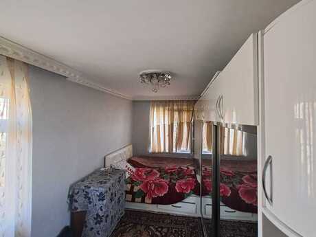 2 otaqlı köhnə tikili - Neftçilər m. - 52 m²