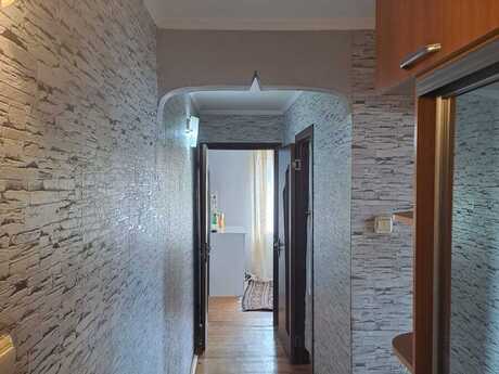 Elan №6235881 - Bakı, Neftçilər m., 2 otaqlı, 52 m², 5/5 mərtəbə