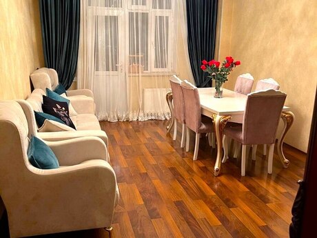 м. Халглар Достлугу