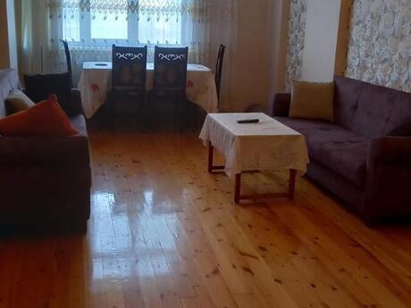 Elan №6235917 - Bakı, 28 May m., 2 otaqlı, 70 m², 11/17 mərtəbə