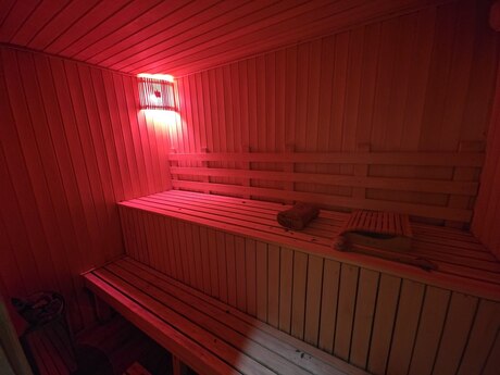 4 otaqlı həyət evi, 200 m², Binə: 265 000 ₼ 5