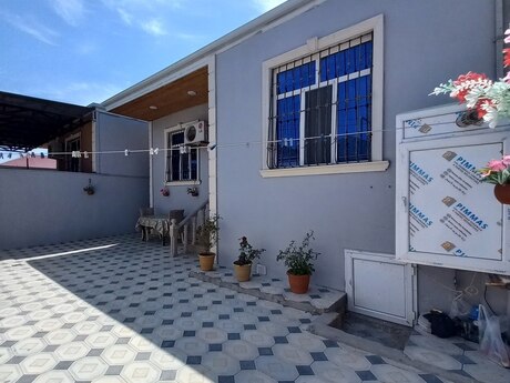 4 otaqlı həyət evi/bağ evi - Zabrat q. - 120 m²