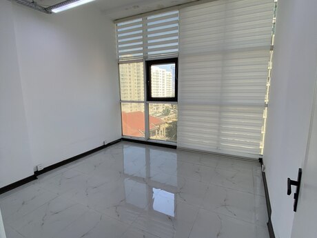 2 otaqlı ofis - 28 May m. - 71 m²