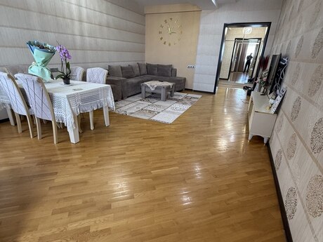 3-комнатная квартира, 103 м², Qara Qarayev: 249 000 ₼ 3