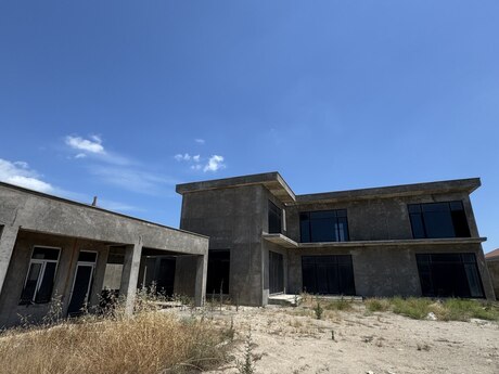 Elan №6236635 - Bakı, Qala q., 5 otaqlı, 360 m²