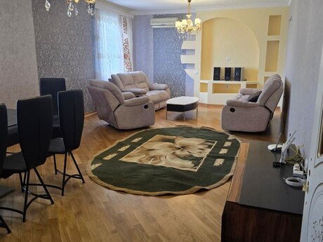 Объявление №6236675 - Баку, м. Насими, 4-комн., 120 м², 5/9 этаж