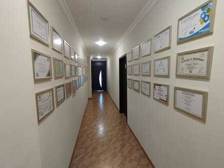 9-комн. офис - Насиминский р. - 300 м²