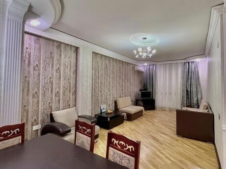 Elan №6236883 - Bakı, 8 Noyabr m., 3 otaqlı, 130 m², 14/17 mərtəbə