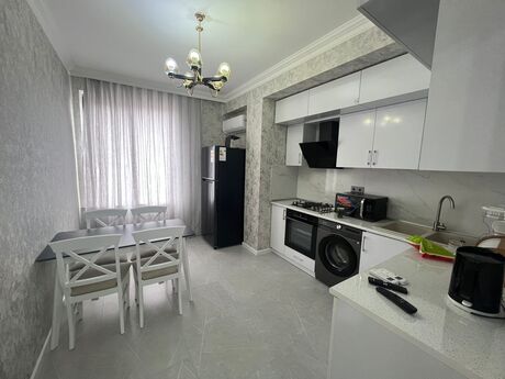 Elan №6236906 - Bakı, Şah İsmayıl Xətai m., 3 otaqlı, 120 m², 5/18 mərtəbə