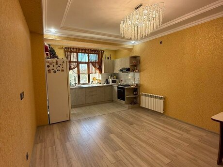 2 otaqlı mənzil, 97 m², Nərimanov: 325 000 ₼ 2