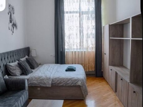 Объявление №6235837 - Баку, м. Ичеришехер, 1-комн., 30 м², 4/5 этаж