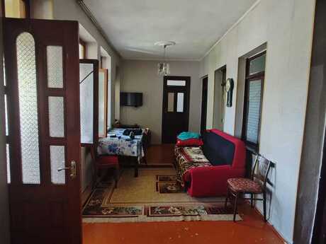7 otaqlı həyət evi, 207 m², Bayıl: 350 000 ₼ 2