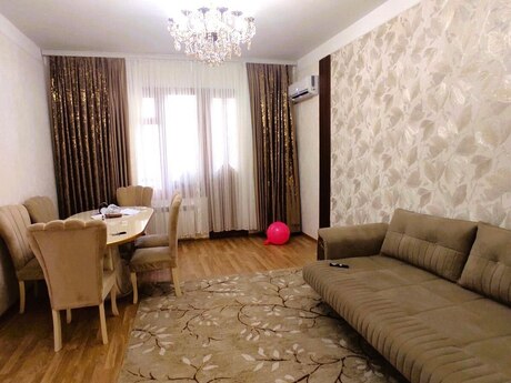 3 otaqlı mənzil, 91 m², Gənclik: 260 000 ₼ 2