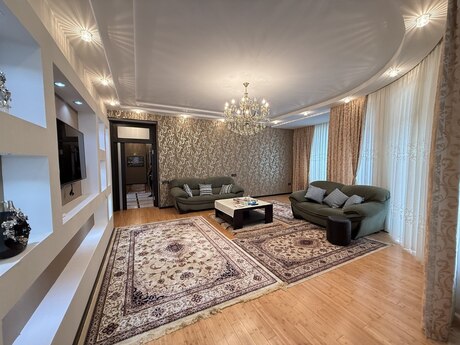 3 otaqlı mənzil, 160 m², Yasamal: 450 000 ₼ 2