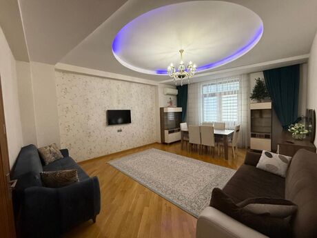 Elan №6237275 - Bakı, 28 May m., 3 otaqlı, 130 m², 5/12 mərtəbə