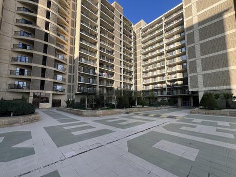Elan №6237259 - Bakı, Gənclik m., 3 otaqlı, 138 m², 9/12 mərtəbə