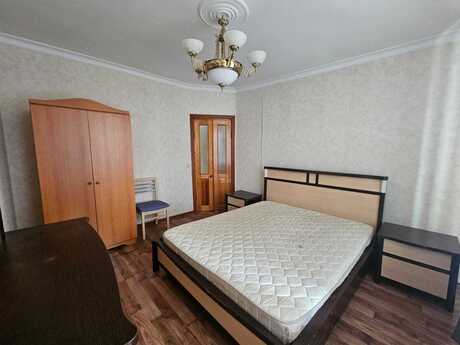 Elan №6237699 - Bakı, Sahil m., 3 otaqlı, 70 m², 5/5 mərtəbə