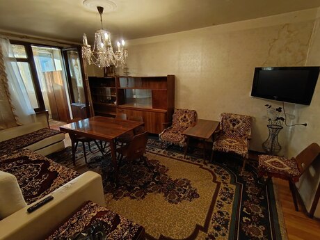 Объявление №6237587 - Баку, м. Дернегюль, 3-комн., 70 м², 4/5 этаж