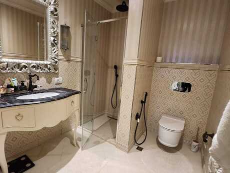 Kirayə 3 otaqlı mənzil, 211 m², Roseville Residence: 5 300 ₼/ay 5