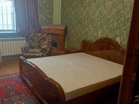 Объявление №6237610 - Баку, м. Ичеришехер, 3-комн., 65 м², 3/3 этаж