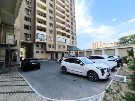Elan №6237737 - Bakı, 28 May m., 4 otaqlı, 187 m², 15/19 mərtəbə
