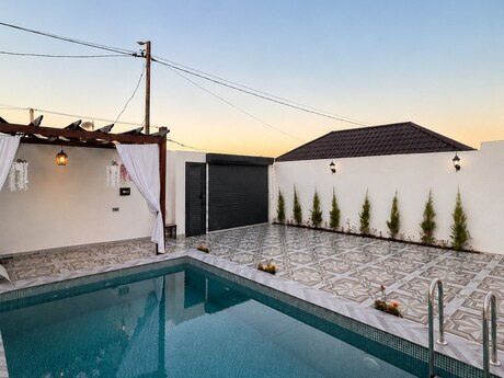 4 otaqlı həyət evi, 145 m², Buzovna: 240 000 ₼ 4