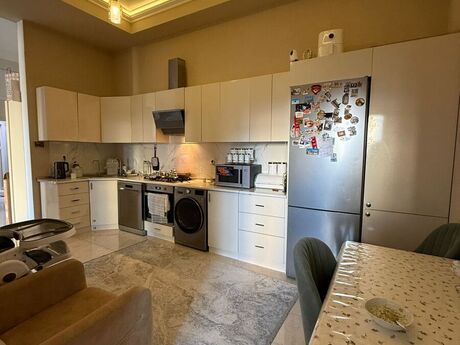 3 otaqlı mənzil, 100 m², 20 Yanvar: 242 000 ₼ 4