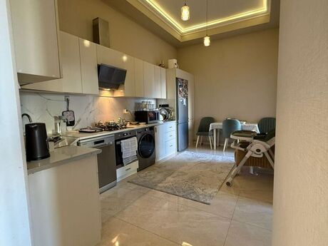3 otaqlı mənzil, 100 m², 20 Yanvar: 242 000 ₼ 5