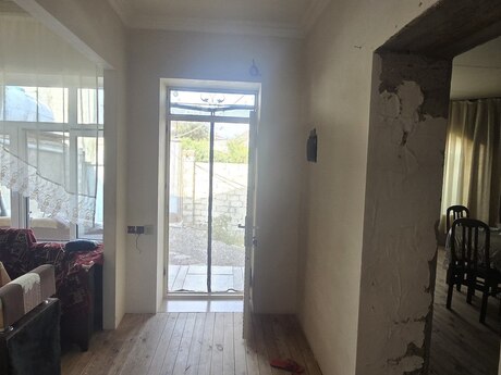4 otaqlı həyət evi, 100 m², Binə: 55 000 ₼ 5