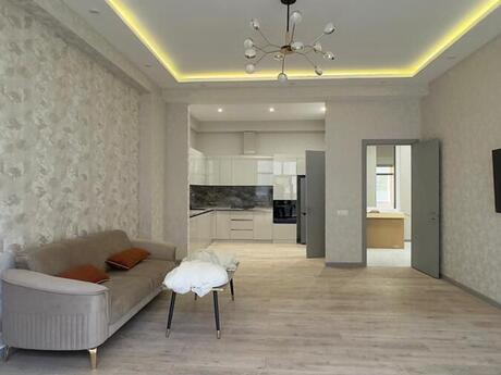 Elan №6238275 - Bakı, 28 May m., 3 otaqlı, 96 m², 11/21 mərtəbə