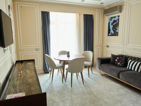 Elan №6238593 - Bakı, 8 Noyabr m., 2 otaqlı, 67 m², 23/27 mərtəbə