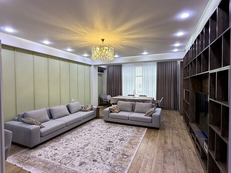 4 rooms · 155 m² · floor 18/20, 20 Yanvar