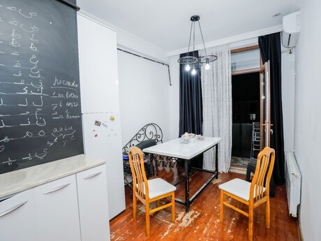 Elan №6238733 - Bakı, Abşeron r., 2 otaqlı, 68 m², 7/7 mərtəbə