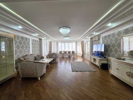 Elan №6238735 - Bakı, Elmlər Akademiyası m., 4 otaqlı, 300 m², 18/18 mərtəbə