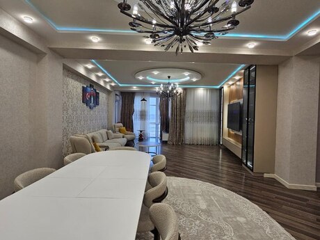 Elan №6238750 - Bakı, Masazır q., 4 otaqlı, 200 m², 11/11 mərtəbə