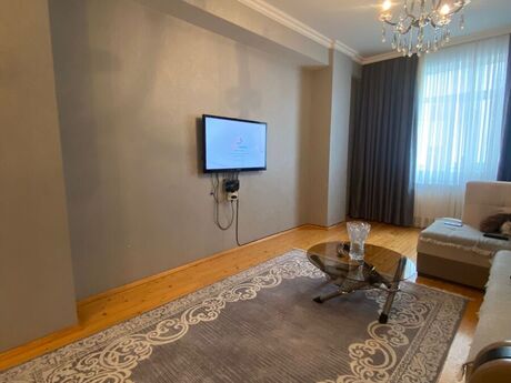 Elan №6238783 - Bakı, Abşeron r., 2 otaqlı, 75 m², 1/6 mərtəbə