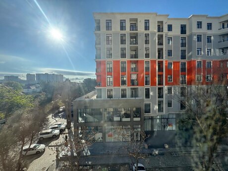 Elan №6239000 - Bakı, Bakıxanov q., 3 otaqlı, 125 m², 4/10 mərtəbə