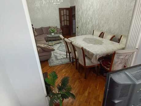 4 otaqlı mənzil, 110 m², Azadlıq Prospekti: 265 000 ₼ 2
