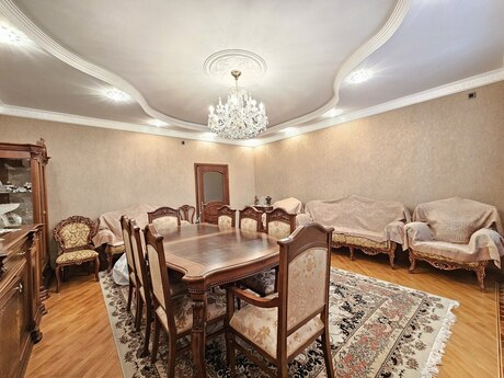 4-room apartment, 150 m², Azadlıq Prospekti: 439 000 ₼ 4