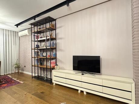 3 otaqlı mənzil, 150 m², İnşaatçılar: 420 000 ₼ 3